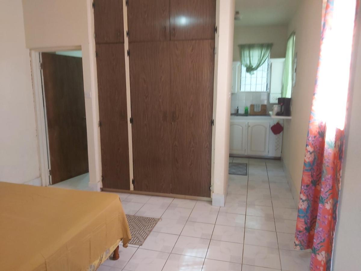 Ocean View Apartments بريدج تاون المظهر الخارجي الصورة