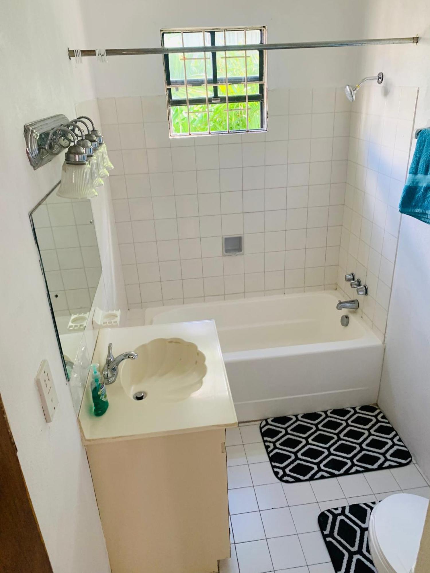 Ocean View Apartments بريدج تاون المظهر الخارجي الصورة