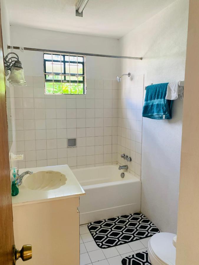 Ocean View Apartments بريدج تاون المظهر الخارجي الصورة