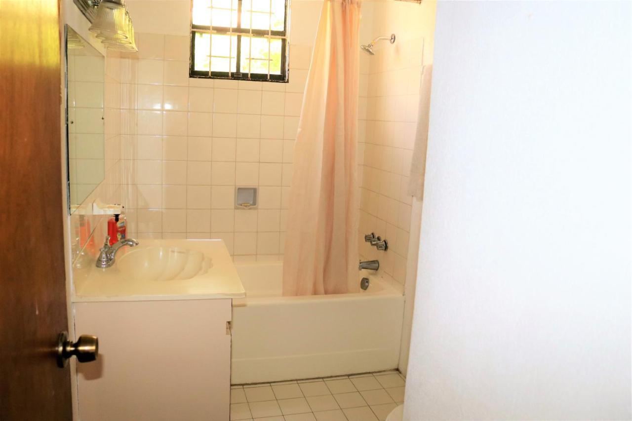 Ocean View Apartments بريدج تاون المظهر الخارجي الصورة