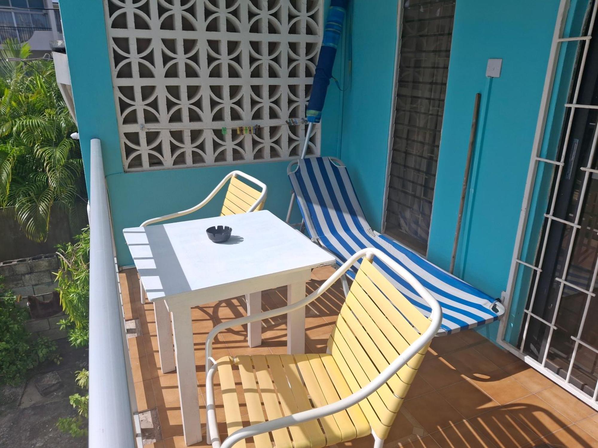 Ocean View Apartments بريدج تاون المظهر الخارجي الصورة